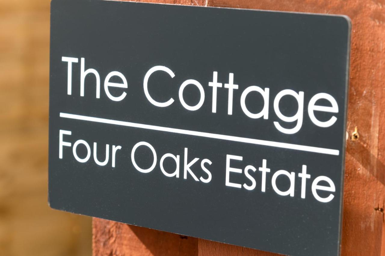 Four Oaks Cottage Rockcliffe  Exterior photo